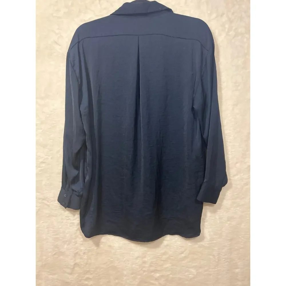 Banana Republic Men’s Blue Dress Shirt Size Medium